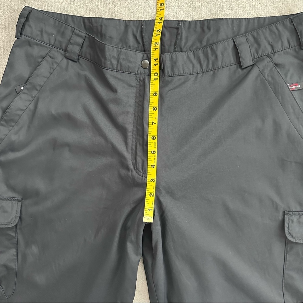 Women’s Obermeyer Cargo Snow Ski Pants. Black. Size 18. - Picture 9 of 10